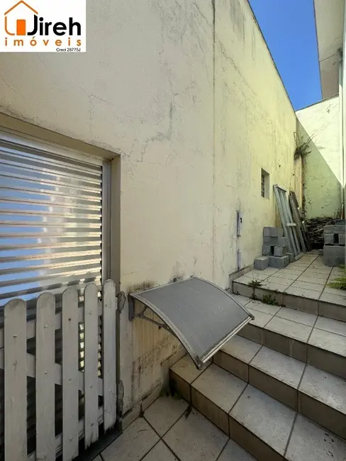Foto 2 de Casa com 3 quartos à venda, 125m2 em Ribeirao Pires - SP