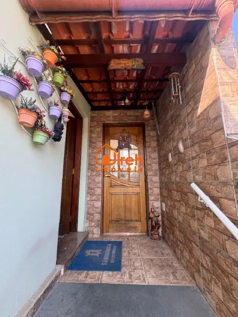 Foto 5 de Casa com 3 quartos à venda, 125m2 em Ribeirao Pires - SP