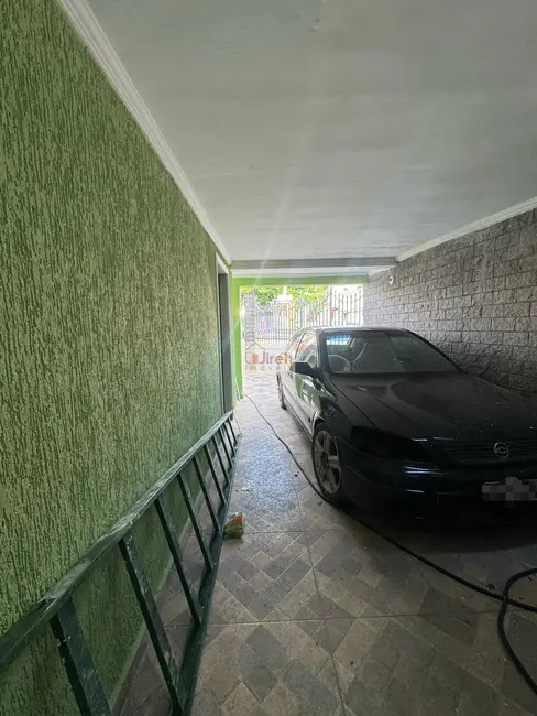 Casa com 3 quartos à venda, 110m2 em Parque São Vicente, Maua - SP - imagem 3 Foto 3 de Casa com 3 quartos à venda, 110m2 em Parque São Vicente, Maua - SP