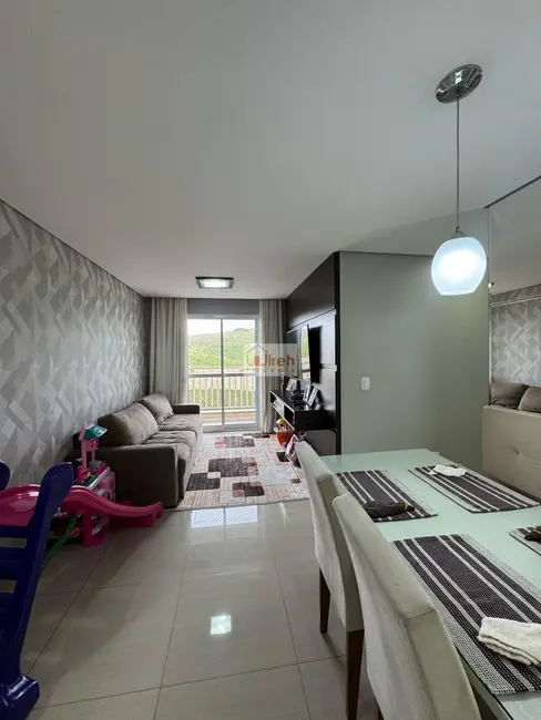 Foto 3 de Apartamento com 2 quartos à venda, 58m2 em Vila Falchi, Maua - SP