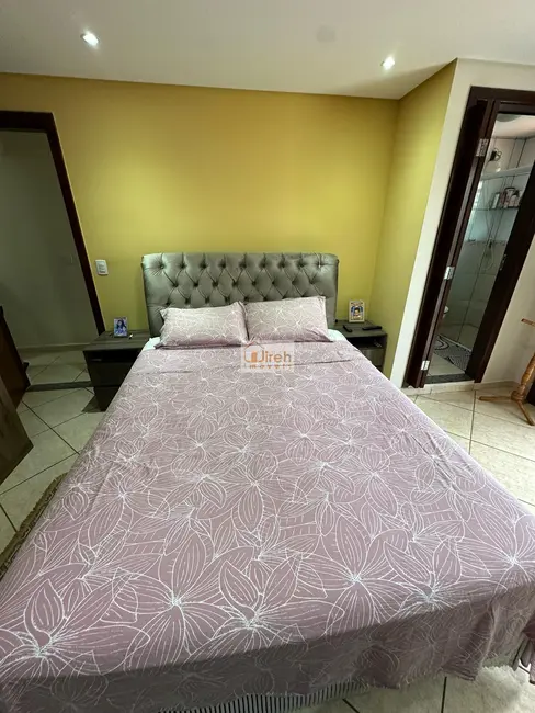 Foto 8 de Casa com 3 quartos à venda, 133m2 em Parque São Vicente, Maua - SP