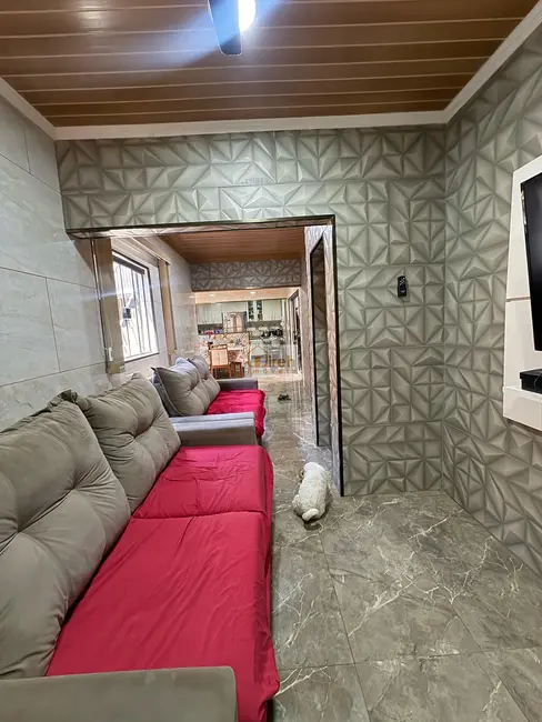 Foto 1 de Casa com 3 quartos à venda, 150m2 em Parque São Vicente, Maua - SP