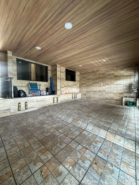 Foto 3 de Casa com 3 quartos à venda, 150m2 em Parque São Vicente, Maua - SP