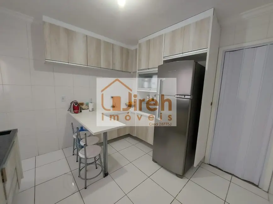 Foto 3 de Casa de Condomínio com 2 quartos à venda, 800m2 em Vila Guarani, Maua - SP