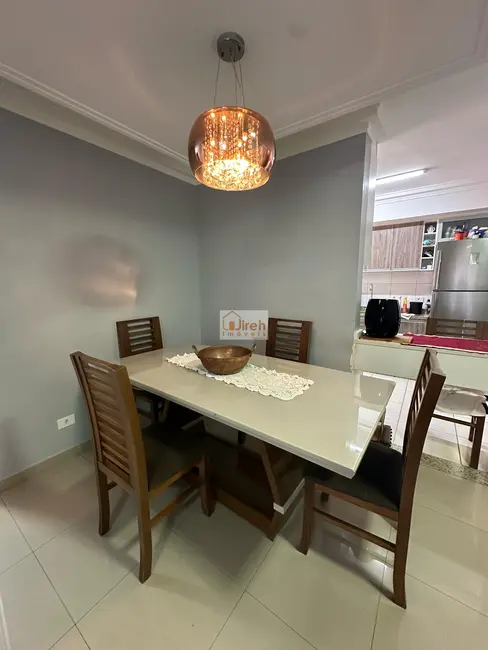 Foto 2 de Apartamento com 3 quartos à venda, 88m2 em Parque São Vicente, Maua - SP