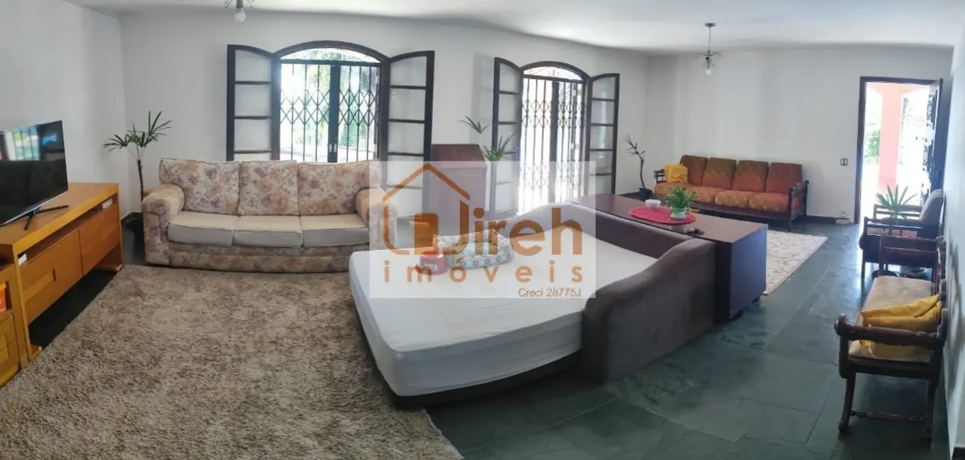 Chácara com 3 quartos à venda, 8000m2 em Somma, Ribeirao Pires - SP - imagem 5 Foto 5 de Chácara com 3 quartos à venda, 8000m2 em Somma, Ribeirao Pires - SP