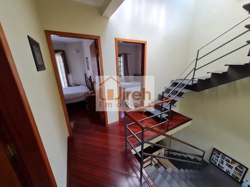 Foto 6 de Casa com 4 quartos à venda, 210m2 em Matriz, Maua - SP