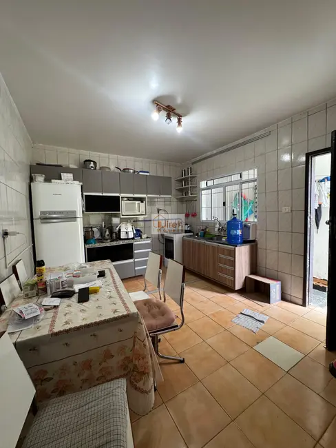 Casa com 4 quartos à venda, 150m2 em Represa, Ribeirao Pires - SP - imagem 8 Foto 8 de Casa com 4 quartos à venda, 150m2 em Represa, Ribeirao Pires - SP