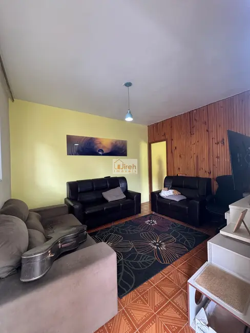 Casa com 4 quartos à venda, 150m2 em Represa, Ribeirao Pires - SP - imagem 1 Foto 1 de Casa com 4 quartos à venda, 150m2 em Represa, Ribeirao Pires - SP