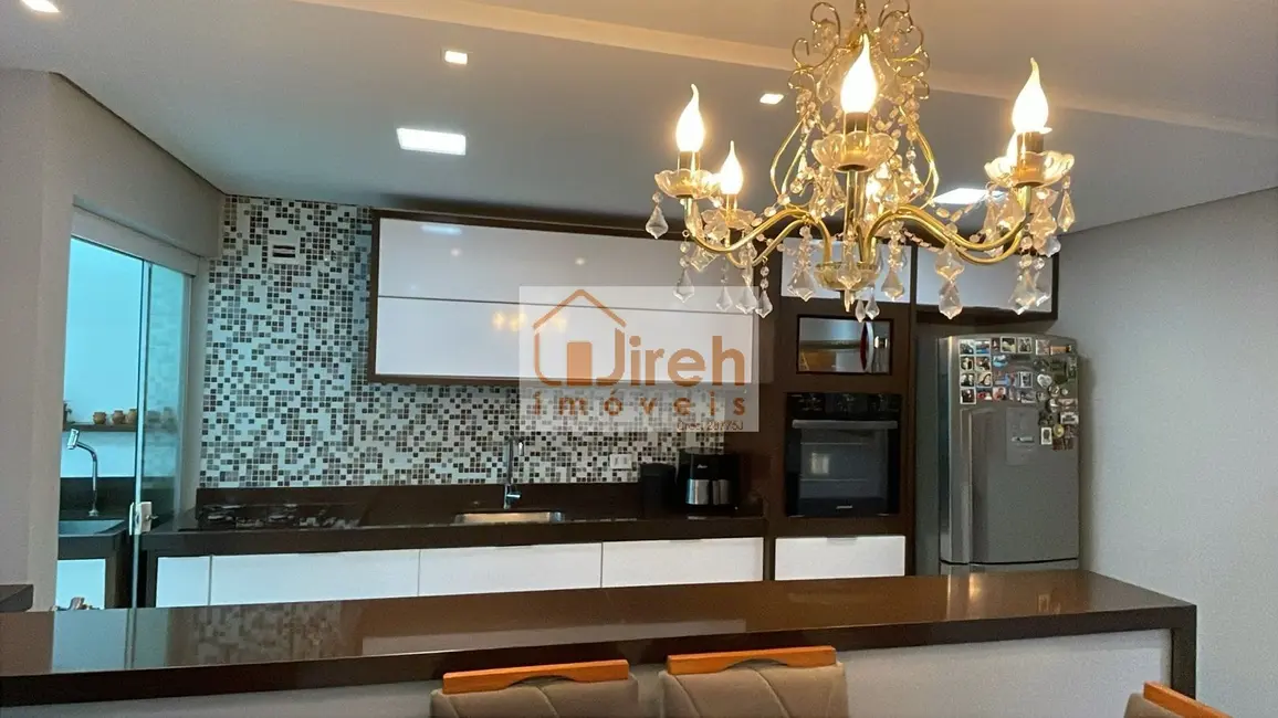 Foto 4 de Apartamento com 2 quartos à venda, 70m2 em Parque São Vicente, Maua - SP