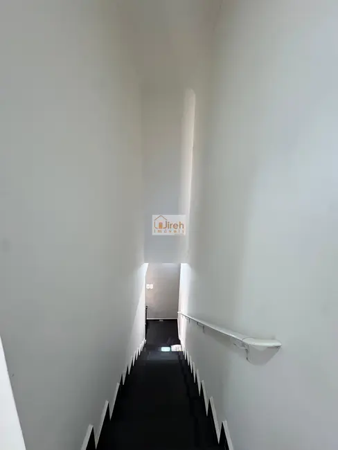 Foto 2 de Casa com 2 quartos à venda, 74m2 em Vila Falchi, Maua - SP