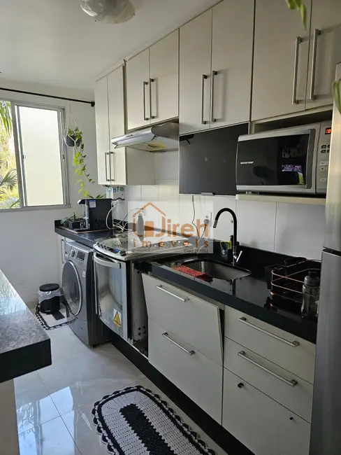 Apartamento com 2 quartos à venda, 47m2 em Parque São Vicente, Maua - SP - imagem 3 Foto 3 de Apartamento com 2 quartos à venda, 47m2 em Parque São Vicente, Maua - SP