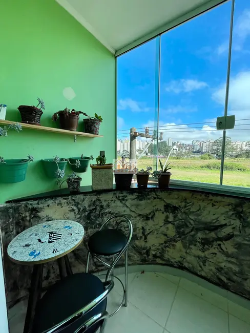 Foto 3 de Apartamento com 3 quartos à venda, 85m2 em Jardim Pedroso, Maua - SP