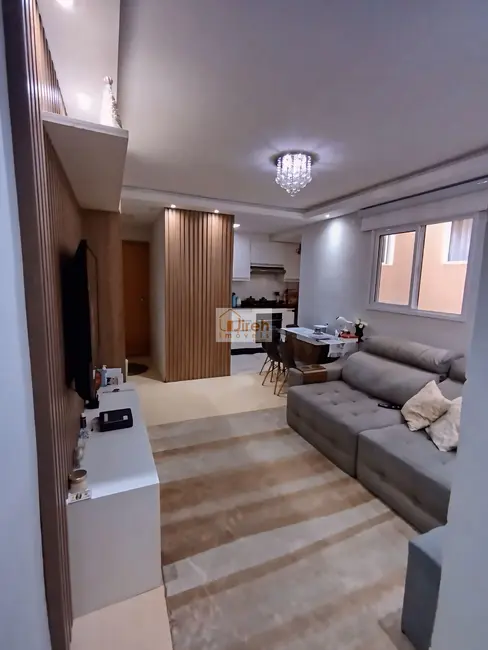 Foto 1 de Apartamento com 2 quartos à venda, 50m2 em Vila Assis Brasil, Maua - SP