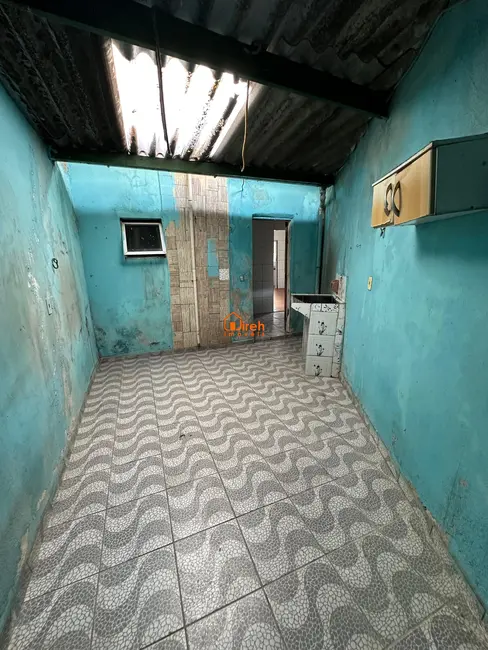 Foto 4 de Casa com 2 quartos à venda, 184m2 em Jardim Itapark, Maua - SP