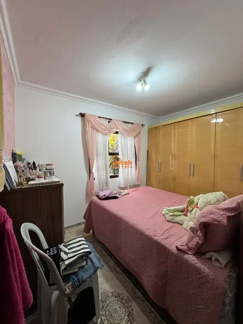 Foto 6 de Casa com 6 quartos à venda, 125m2 em Jardim Guapituba, Maua - SP
