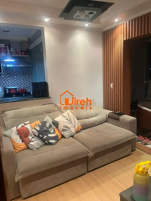 Apartamento com 2 quartos à venda, 54m2 em Parque São Vicente, Maua - SP - imagem 3 Foto 3 de Apartamento com 2 quartos à venda, 54m2 em Parque São Vicente, Maua - SP