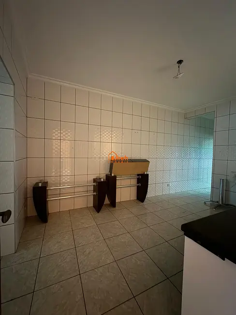 Foto 9 de Sobrado com 3 quartos à venda, 125m2 em Jardim Nilza Miranda, Maua - SP