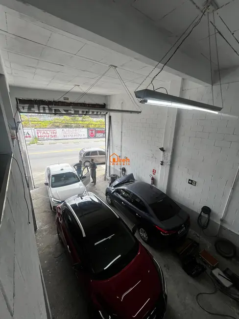 Foto 3 de Armazém / Galpão à venda, 424m2 em Vila Bocaina, Maua - SP