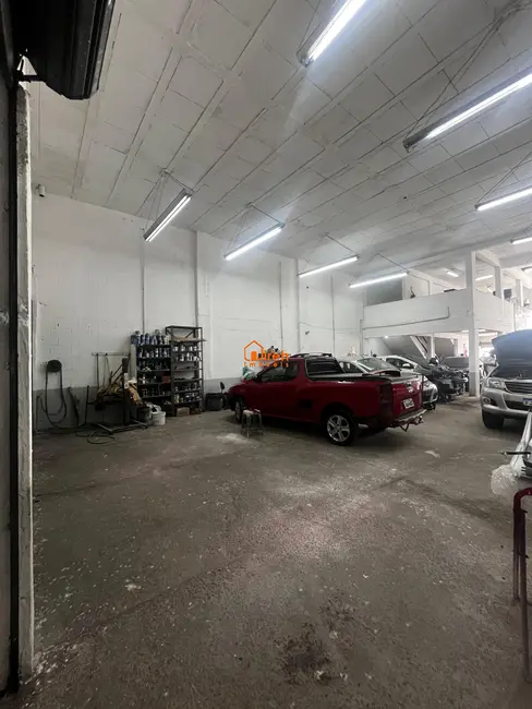 Foto 6 de Armazém / Galpão à venda, 424m2 em Vila Bocaina, Maua - SP