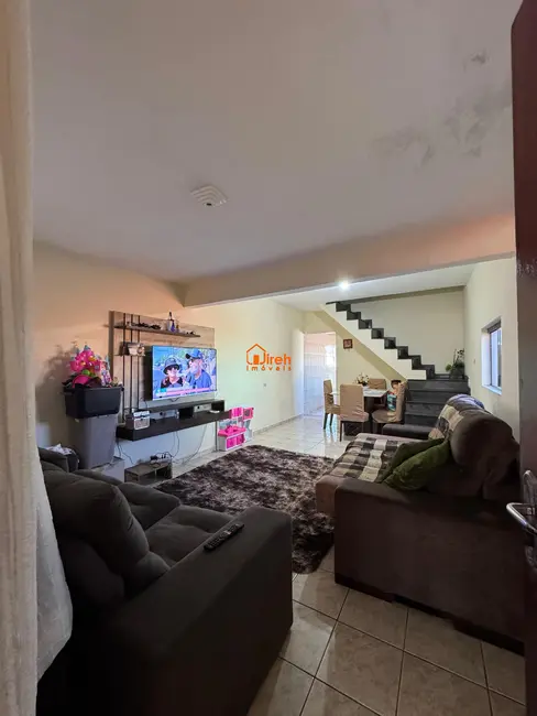 Foto 4 de Casa com 3 quartos à venda, 131m2 em Jardim Campo Verde, Maua - SP