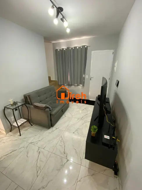 Foto 6 de Sobrado com 2 quartos à venda, 54m2 em Jardim Itapeva, Maua - SP