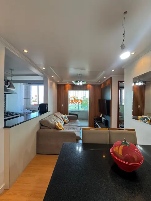 Apartamento com 2 quartos à venda, 49m2 em Parque São Vicente, Maua - SP - imagem 2 Foto 2 de Apartamento com 2 quartos à venda, 49m2 em Parque São Vicente, Maua - SP