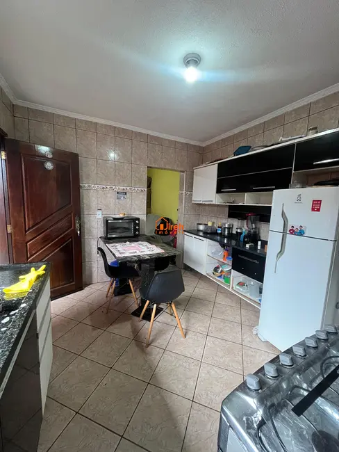 Foto 8 de Casa com 2 quartos à venda, 106m2 em Jardim Primavera, Maua - SP