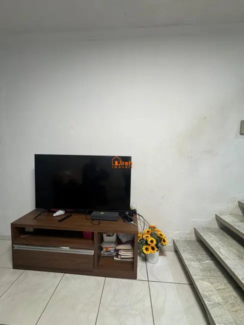 Foto 9 de Sobrado com 2 quartos à venda, 100m2 em Jardim Luzitano, Maua - SP