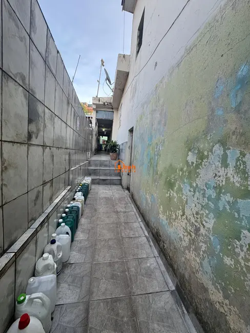 Foto 3 de Sobrado com 2 quartos à venda, 100m2 em Jardim Luzitano, Maua - SP