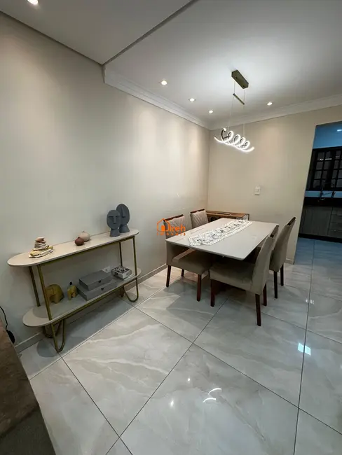 Foto 3 de Sobrado com 2 quartos à venda, 130m2 em Jardim Haydee, Maua - SP