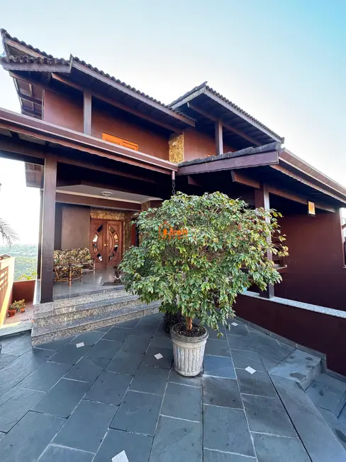 Sobrado com 3 quartos à venda, 370m2 em Bocaina, Ribeirao Pires - SP - imagem 2 Foto 2 de Sobrado com 3 quartos à venda, 370m2 em Bocaina, Ribeirao Pires - SP