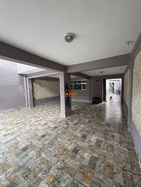 Foto 1 de Sobrado com 4 quartos à venda, 200m2 em Jardim São Jorge do Guapituba, Maua - SP