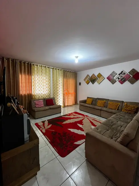 Foto 4 de Sobrado com 3 quartos à venda, 200m2 em Matriz, Maua - SP