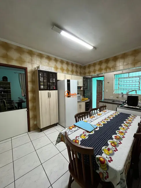 Foto 8 de Casa com 3 quartos à venda, 127m2 em Jardim Guapituba, Maua - SP