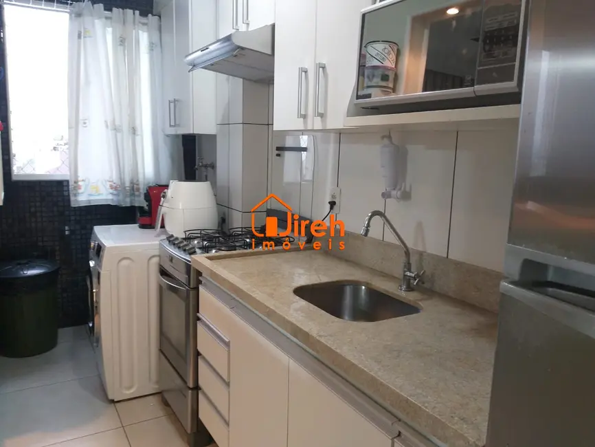 Foto 4 de Apartamento com 2 quartos à venda, 47m2 em Parque São Vicente, Maua - SP