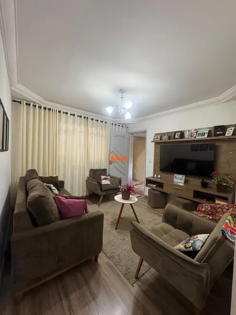 Foto 6 de Sobrado com 3 quartos à venda, 230m2 em Jardim Primavera, Maua - SP