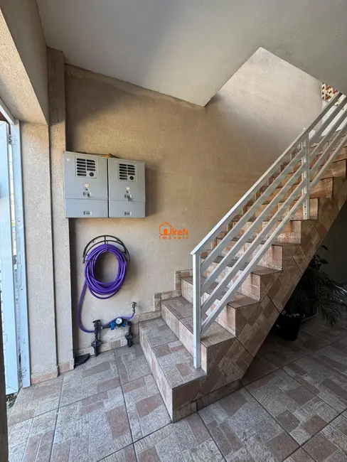 Foto 3 de Sobrado com 3 quartos à venda, 230m2 em Jardim Primavera, Maua - SP