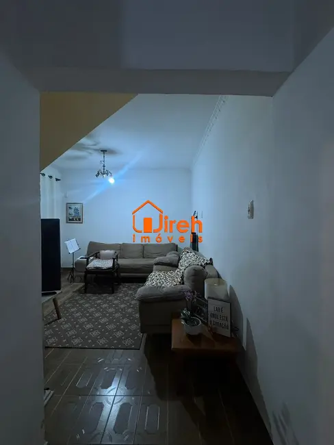 Foto 9 de Casa com 2 quartos à venda, 179m2 em Jardim Camila, Maua - SP