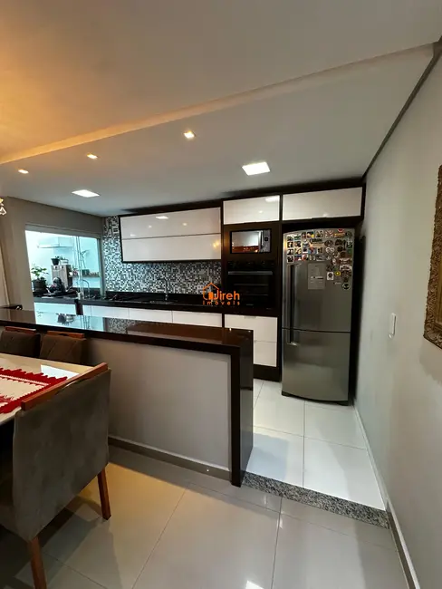 Apartamento com 2 quartos à venda, 70m2 em Parque São Vicente, Maua - SP - imagem 3 Foto 3 de Apartamento com 2 quartos à venda, 70m2 em Parque São Vicente, Maua - SP