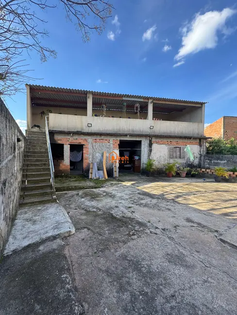 Foto 3 de Sobrado com 3 quartos à venda, 260m2 em Vila Assis Brasil, Maua - SP