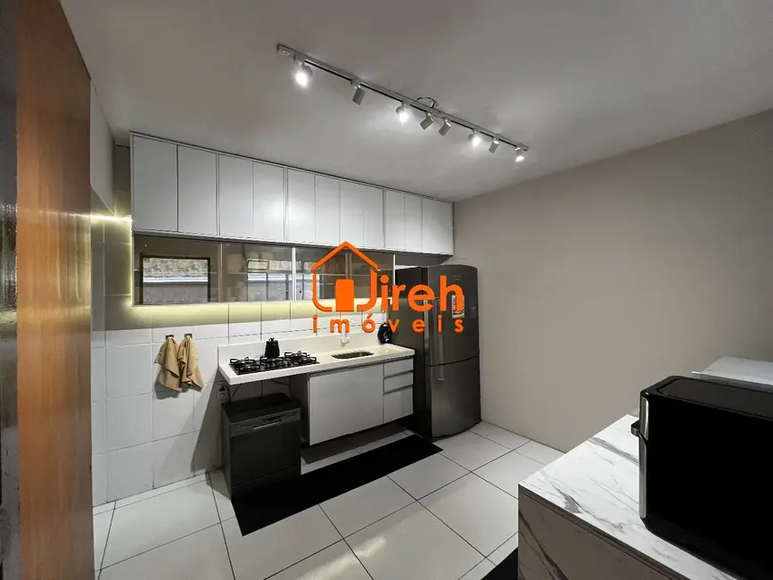 Foto 9 de Sobrado com 4 quartos à venda, 175m2 em Jardim Mauá, Maua - SP