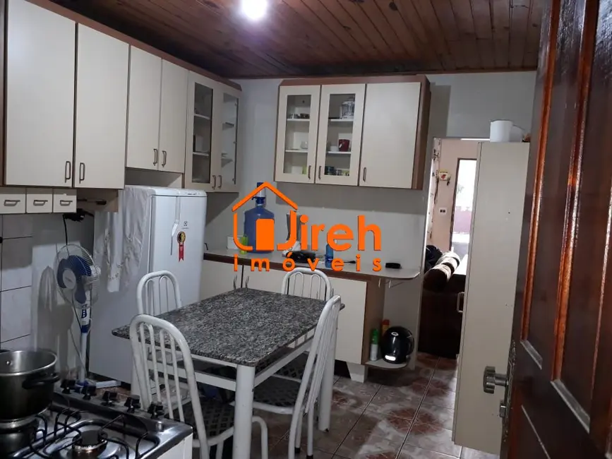 Foto 8 de Casa com 2 quartos à venda, 97m2 em Vila Correia, Maua - SP