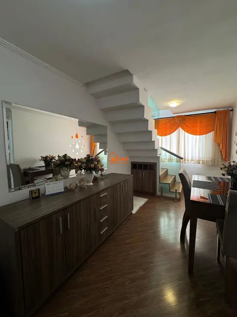 Foto 5 de Apartamento com 2 quartos à venda, 91m2 em Parque São Vicente, Maua - SP