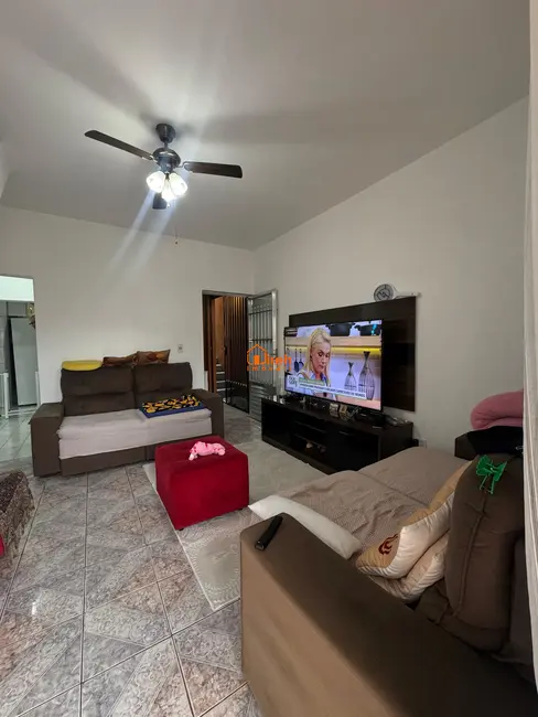 Foto 5 de Sobrado com 3 quartos à venda, 289m2 em Jardim Itapark, Maua - SP