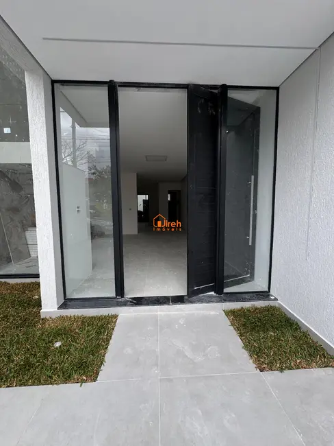 Foto 6 de Sobrado com 3 quartos à venda, 147m2 em Parque São Vicente, Maua - SP