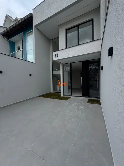 Foto 4 de Sobrado com 3 quartos à venda, 147m2 em Parque São Vicente, Maua - SP