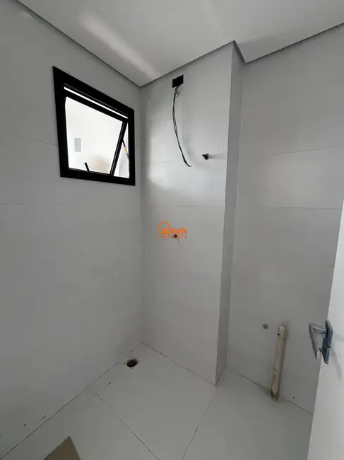 Apartamento com 1 quarto à venda, 50m2 em Parque São Vicente, Maua - SP - imagem 5 Foto 5 de Apartamento com 1 quarto à venda, 50m2 em Parque São Vicente, Maua - SP