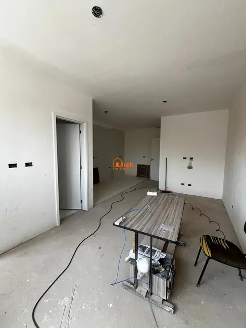 Apartamento com 1 quarto à venda, 50m2 em Parque São Vicente, Maua - SP - imagem 6 Foto 6 de Apartamento com 1 quarto à venda, 50m2 em Parque São Vicente, Maua - SP
