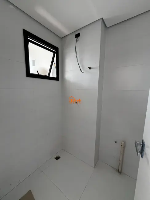 Apartamento com 1 quarto à venda, 35m2 em Parque São Vicente, Maua - SP - imagem 5 Foto 5 de Apartamento com 1 quarto à venda, 35m2 em Parque São Vicente, Maua - SP